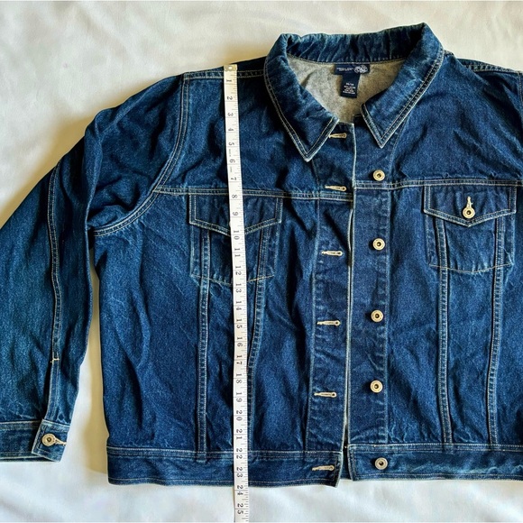 Venezia Jeans Women’s Denim Jacket Blue Size 26/28 Plus Size Cotton - Picture 4 of 6